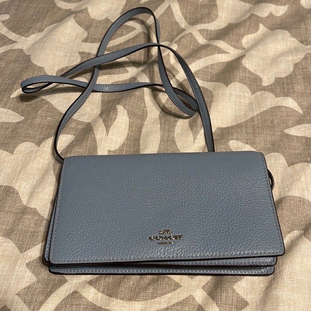 Coach crossbody wallet